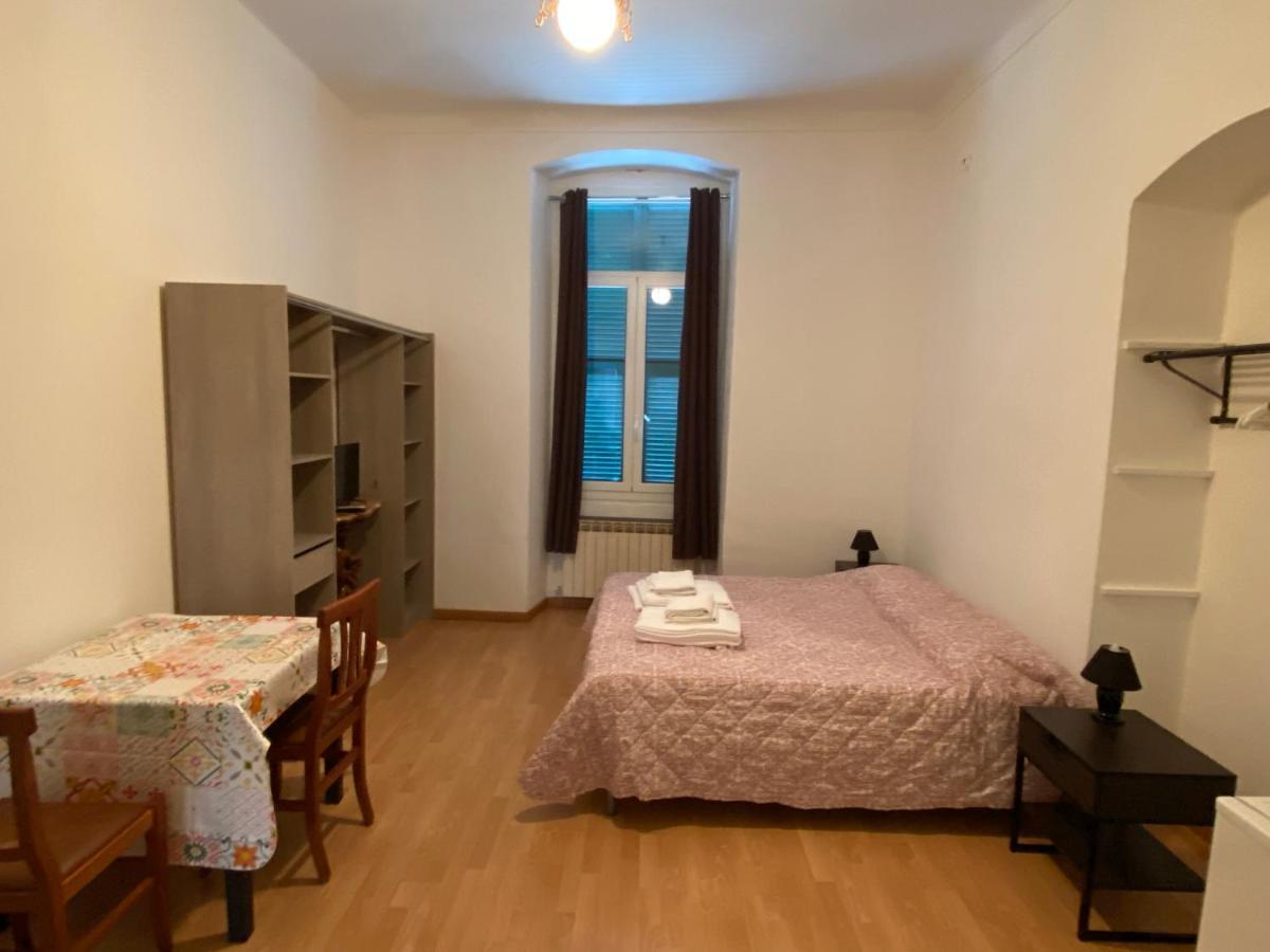 Cavour Guest House Ventimiglia Exterior photo